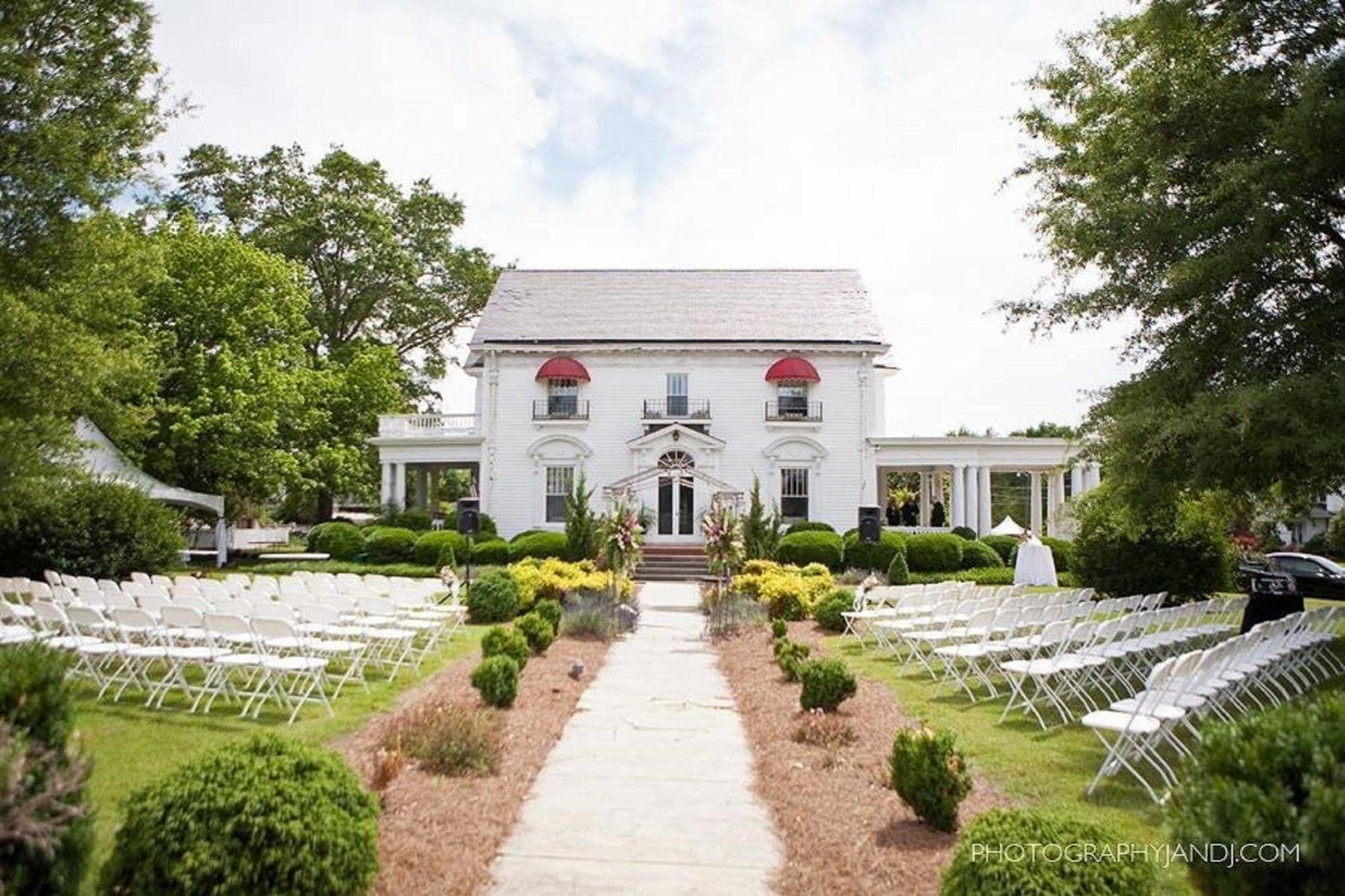 Hotel Simply Divine Dunn Exterior foto